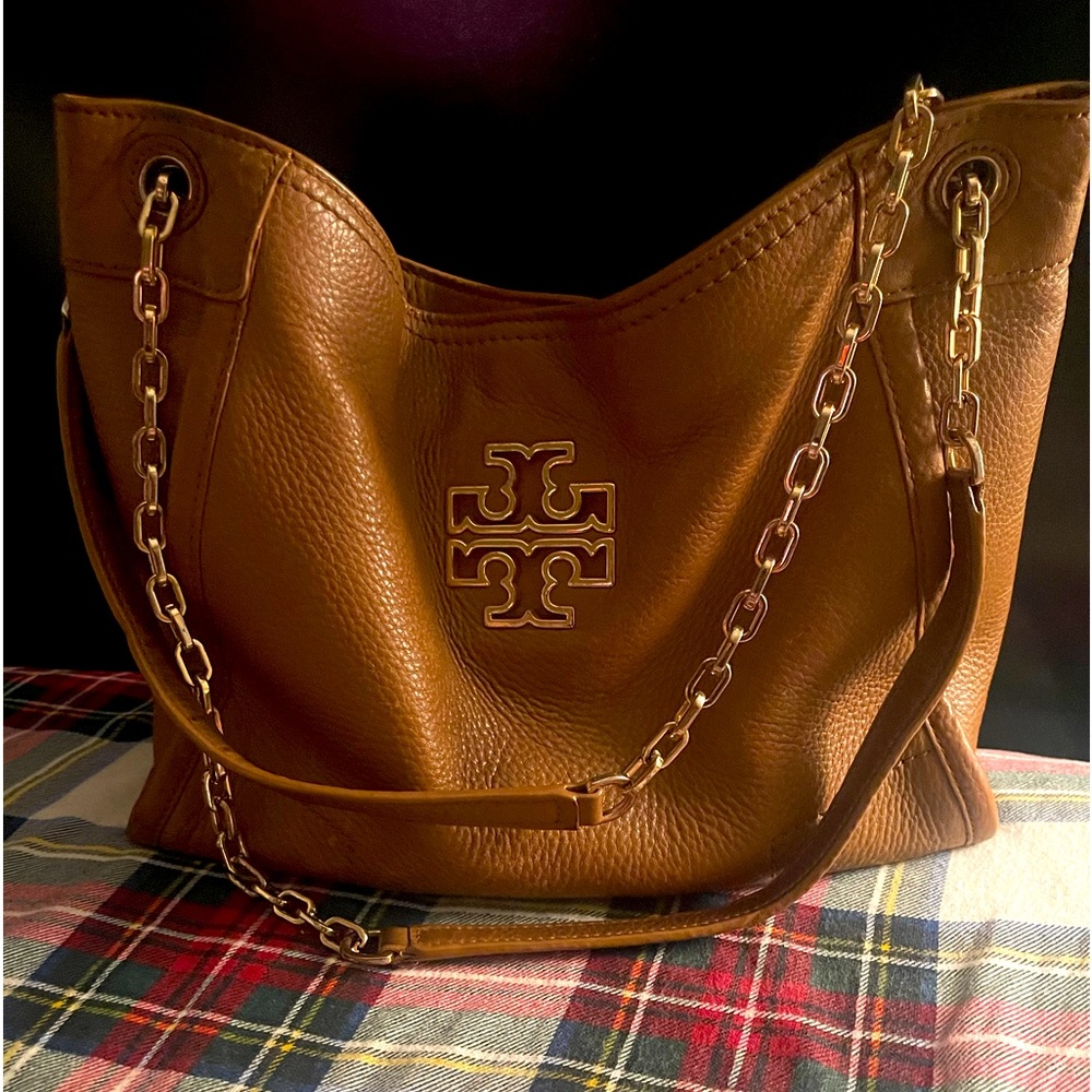 Tory Burch purse! Good condition!